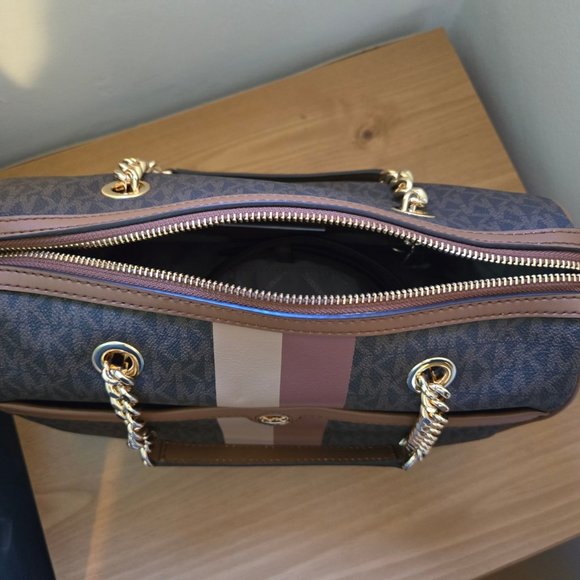 Michael Kors Blaire Satchel NWT - Picture 4 of 7